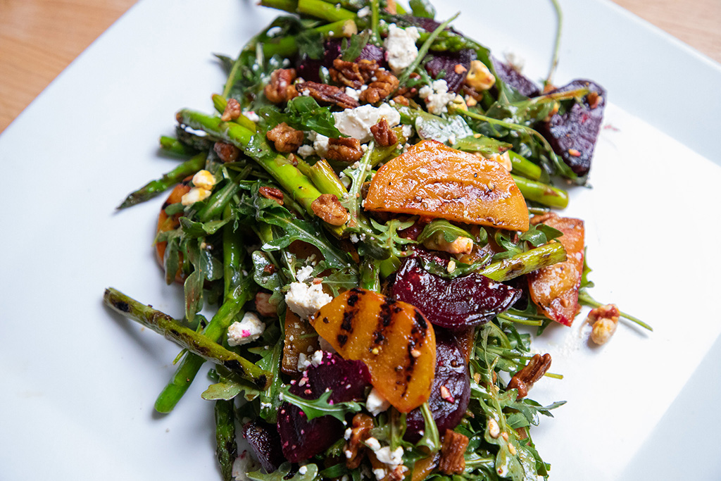 Roasted Beet and Asparagus Salad 